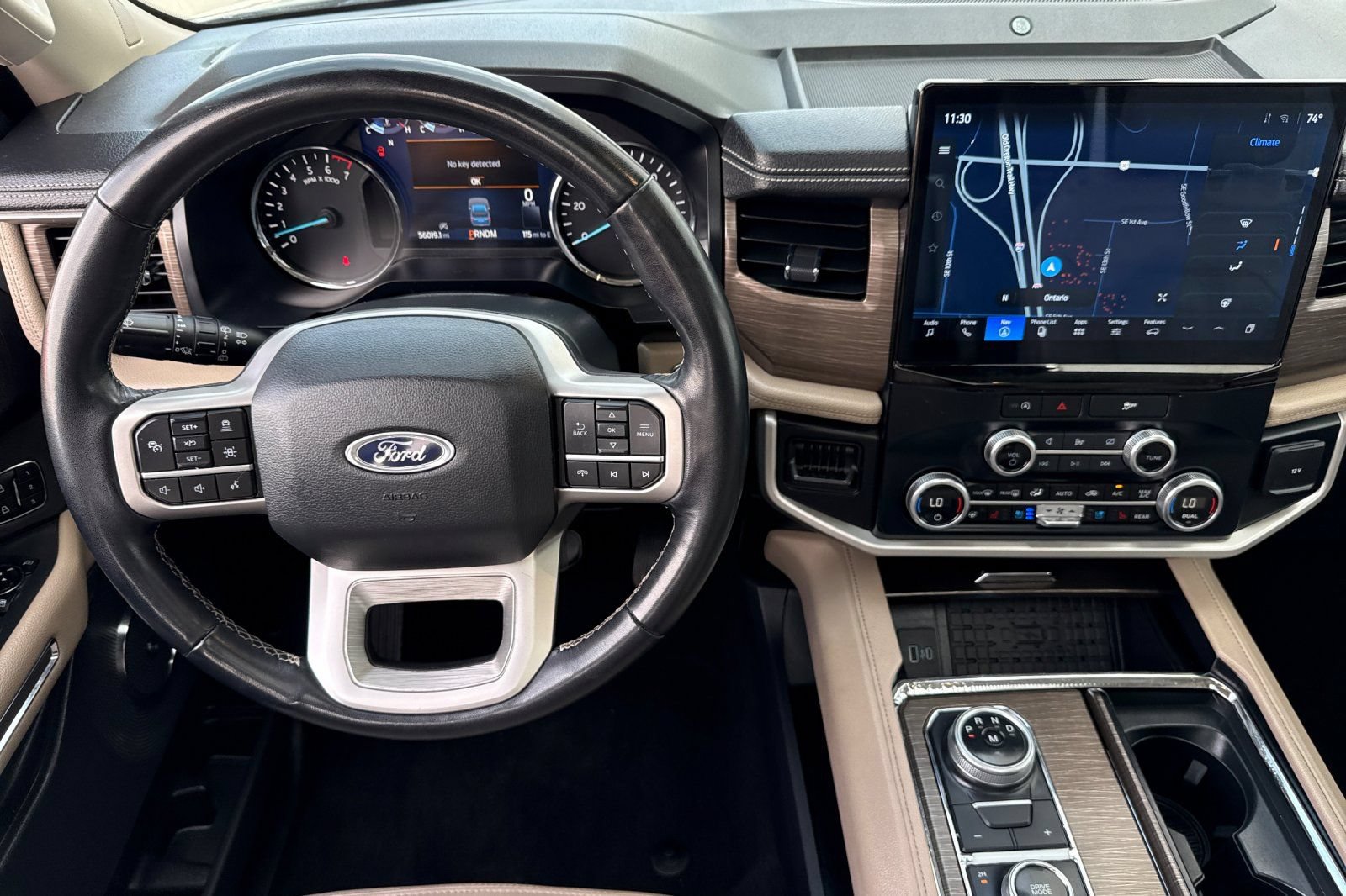 Used 2024 Ford Expedition Max Limited AWD/4WD image 11