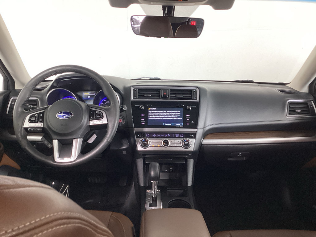 Used 2017 Subaru Outback 3.6R Touring AWD/4WD image 19
