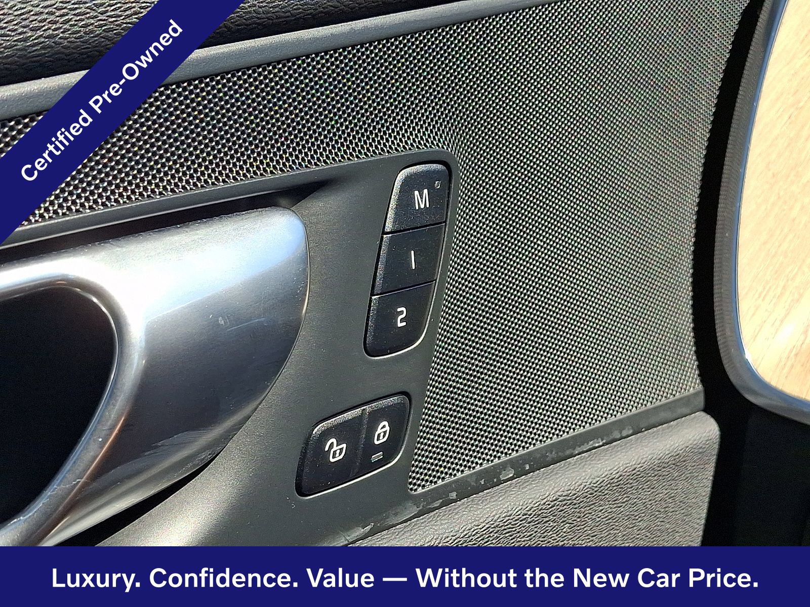 Certified 2026 Volvo XC60 B5 Plus AWD/4WD image 24