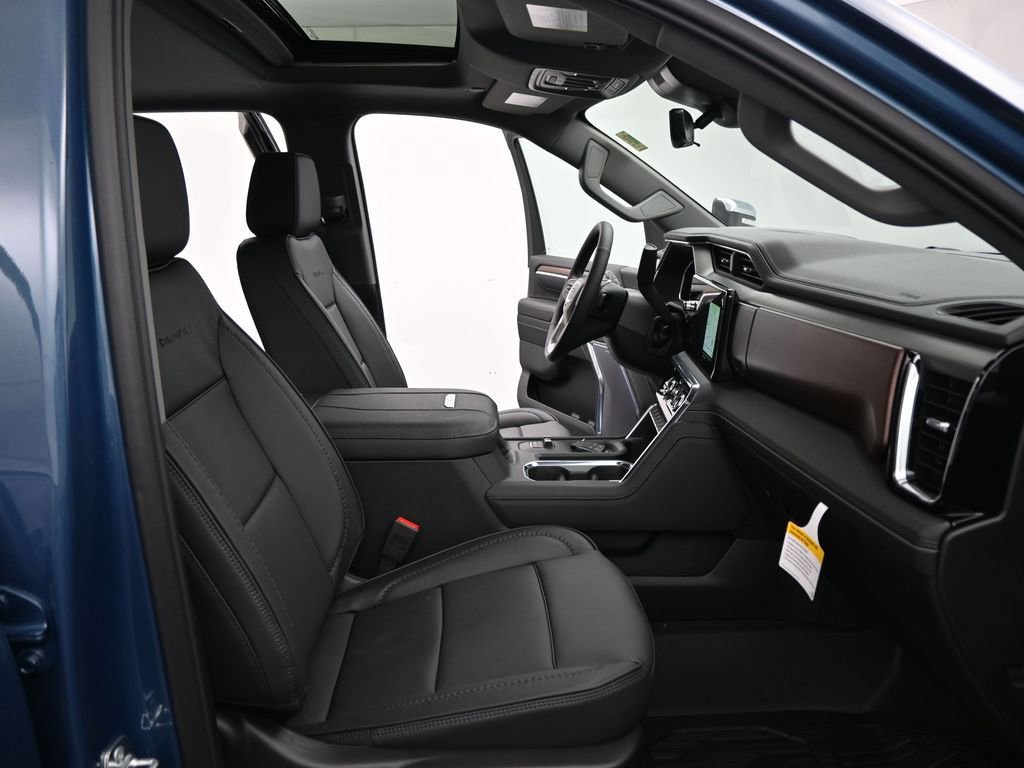 New 2026 GMC Sierra 3500 Denali w/ Denali Reserve Package image 25