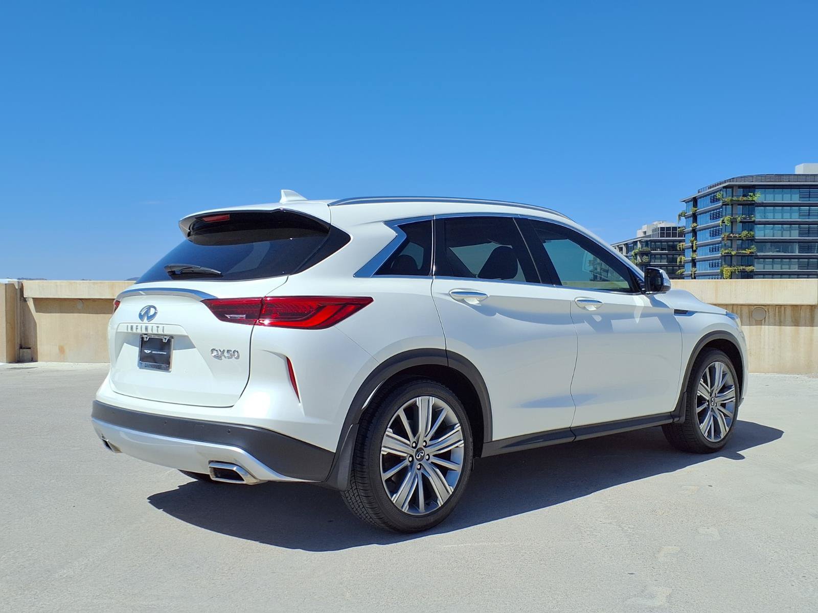 Used 2021 INFINITI QX50 Sensory FWD image 6