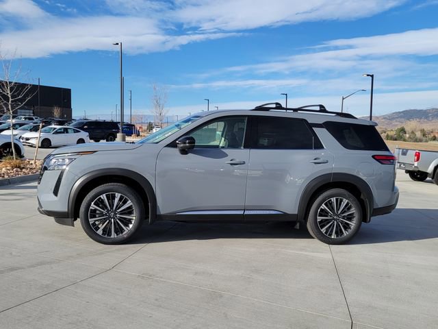 New 2026 Nissan Pathfinder Platinum image 2