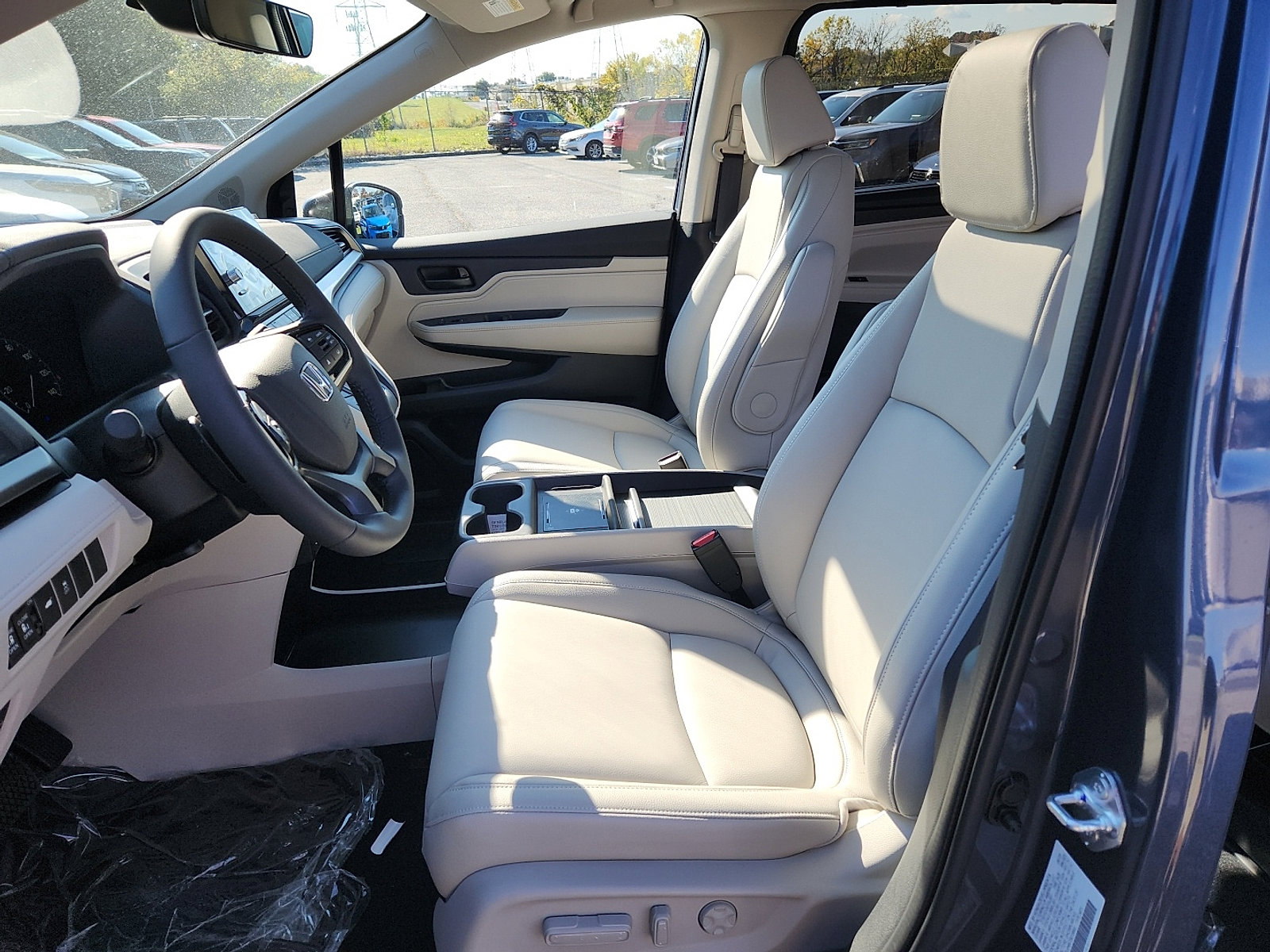 New 2026 Honda Odyssey EX-L image 9