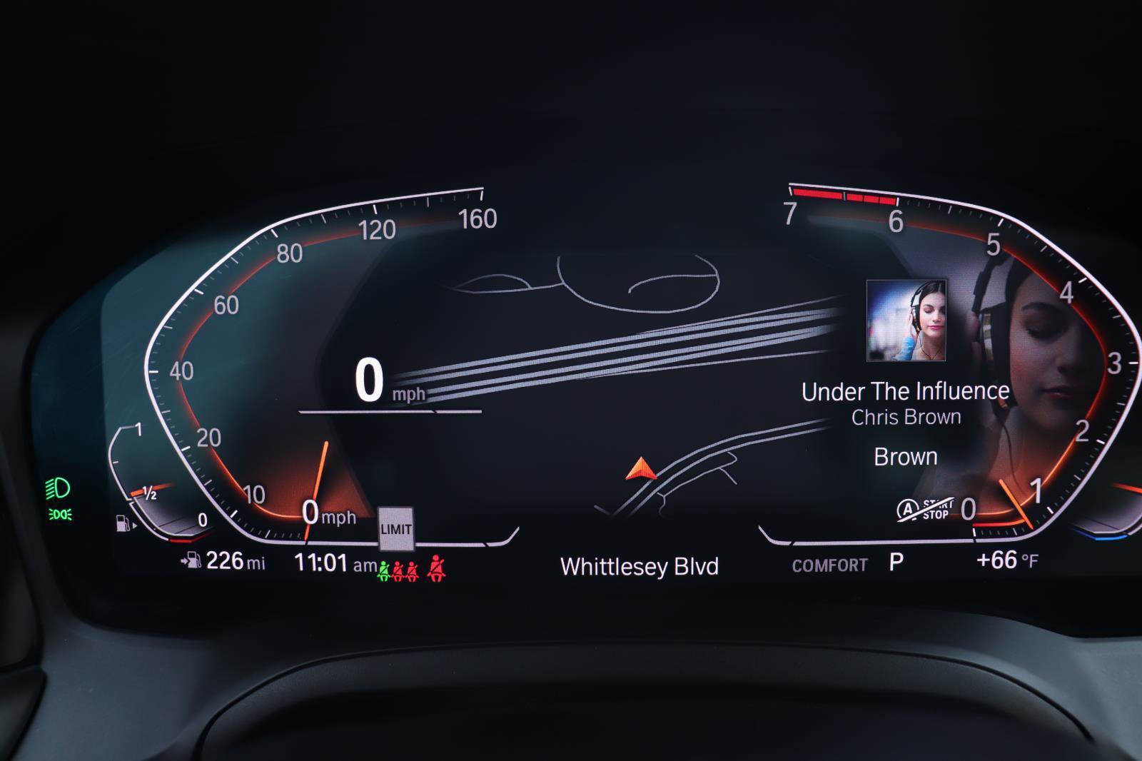 Used 2019 BMW 330i Sedan w/ Premium Package image 26