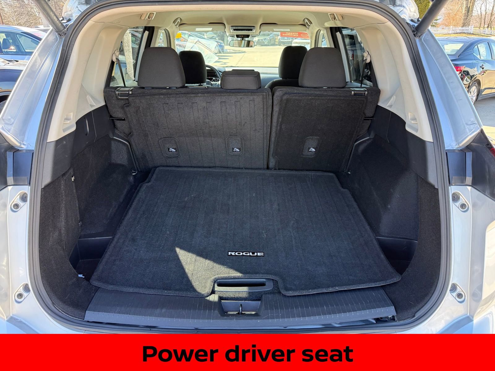 Certified 2025 Nissan Rogue SV image 9