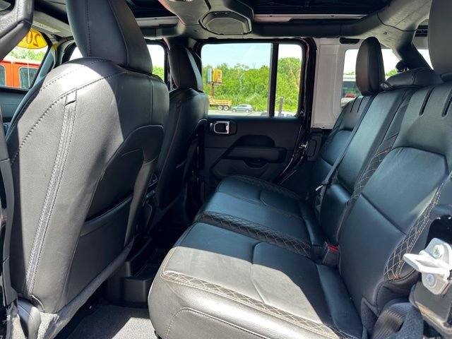 Used 2023 Jeep Wrangler Unlimited Sahara AWD/4WD image 11