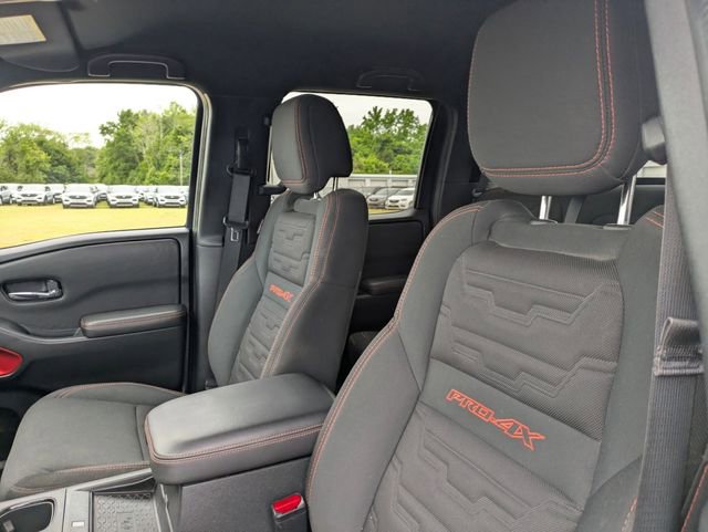 Used 2023 Nissan Frontier PRO-4X w/ Pro Convenience Package AWD/4WD image 34
