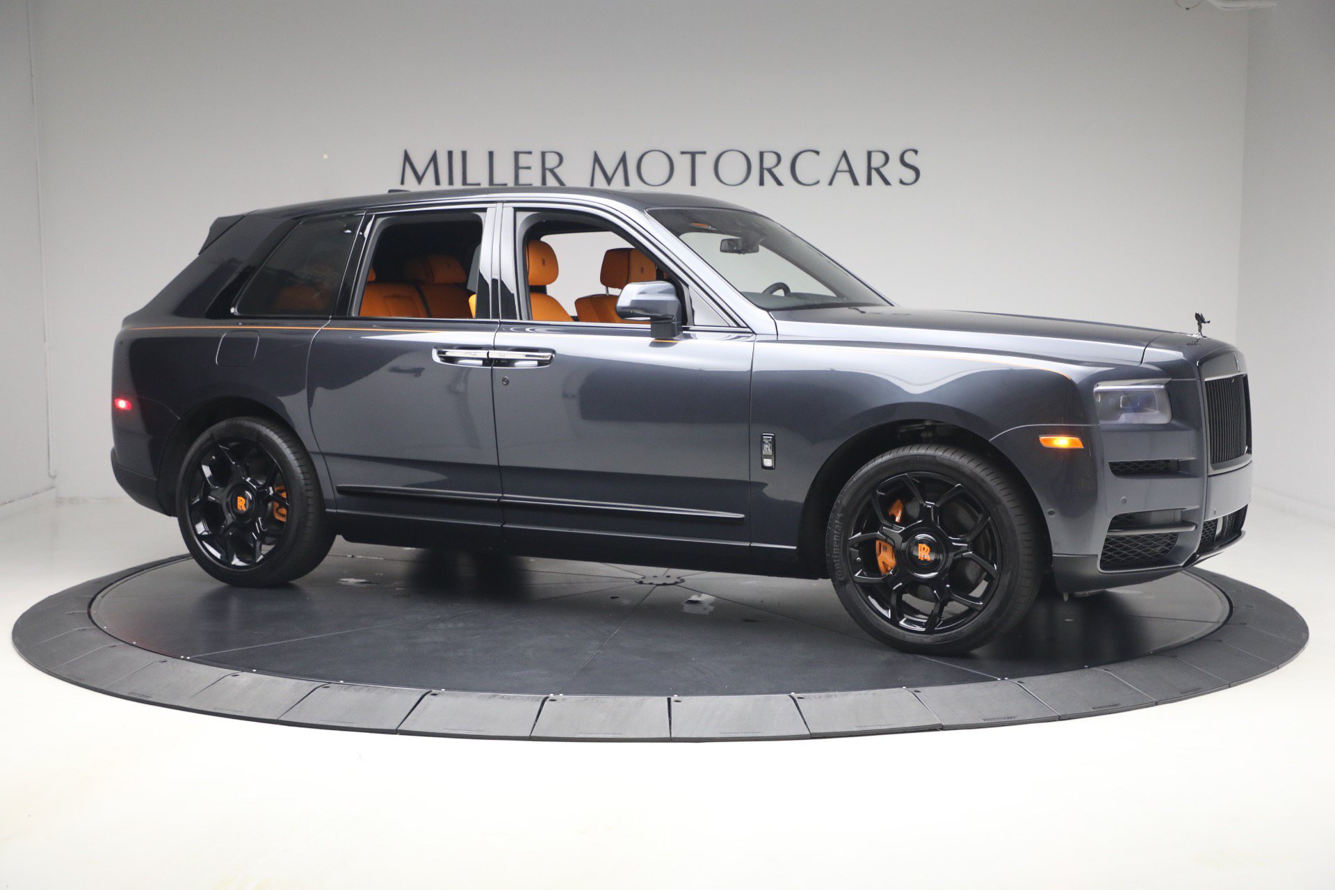 Certified 2024 Rolls-Royce Cullinan Black Badge w/ Driver's Package AWD/4WD image 12