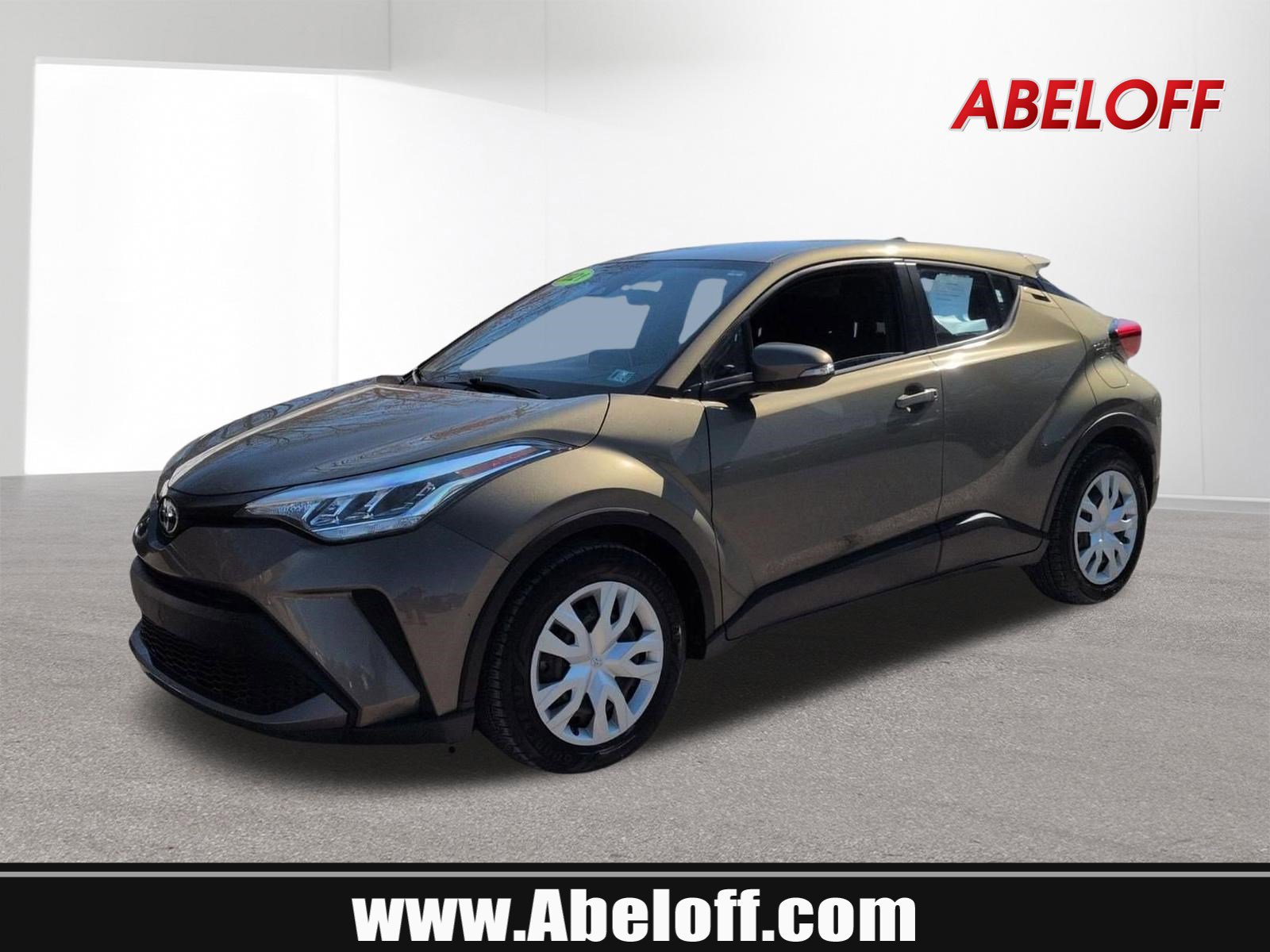 Used 2021 Toyota C-HR LE image 1
