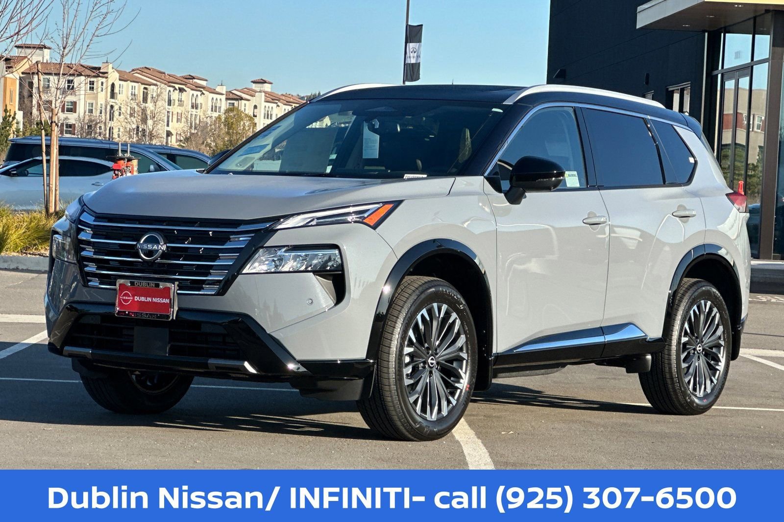 New 2026 Nissan Rogue Platinum w/ Tech Package AWD/4WD image 8