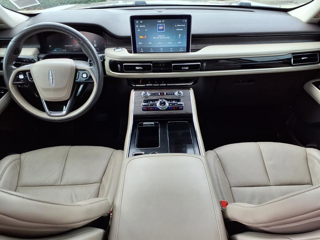 Certified 2020 Lincoln Aviator Reserve w/ Equipment Group 201A image 9