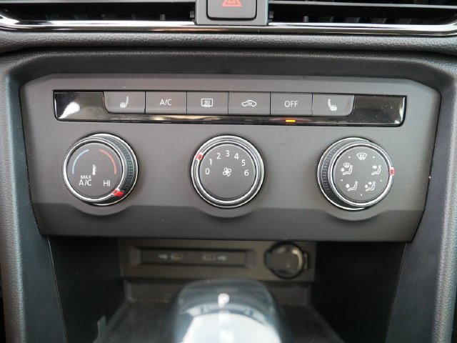Certified 2022 Volkswagen Taos S AWD/4WD image 33