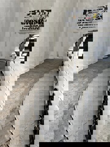 Used 2015 Mercedes-Benz SL 550 w/ White Arrow Edition image 14