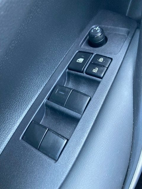 Certified 2023 Toyota Corolla SE w/ Carpet Mat Package (TMS) FWD image 26