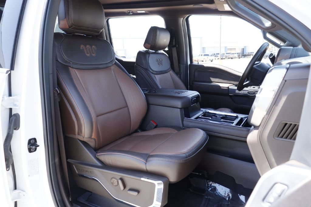 Used 2025 Ford F450 King Ranch w/ Chrome Package AWD/4WD image 17