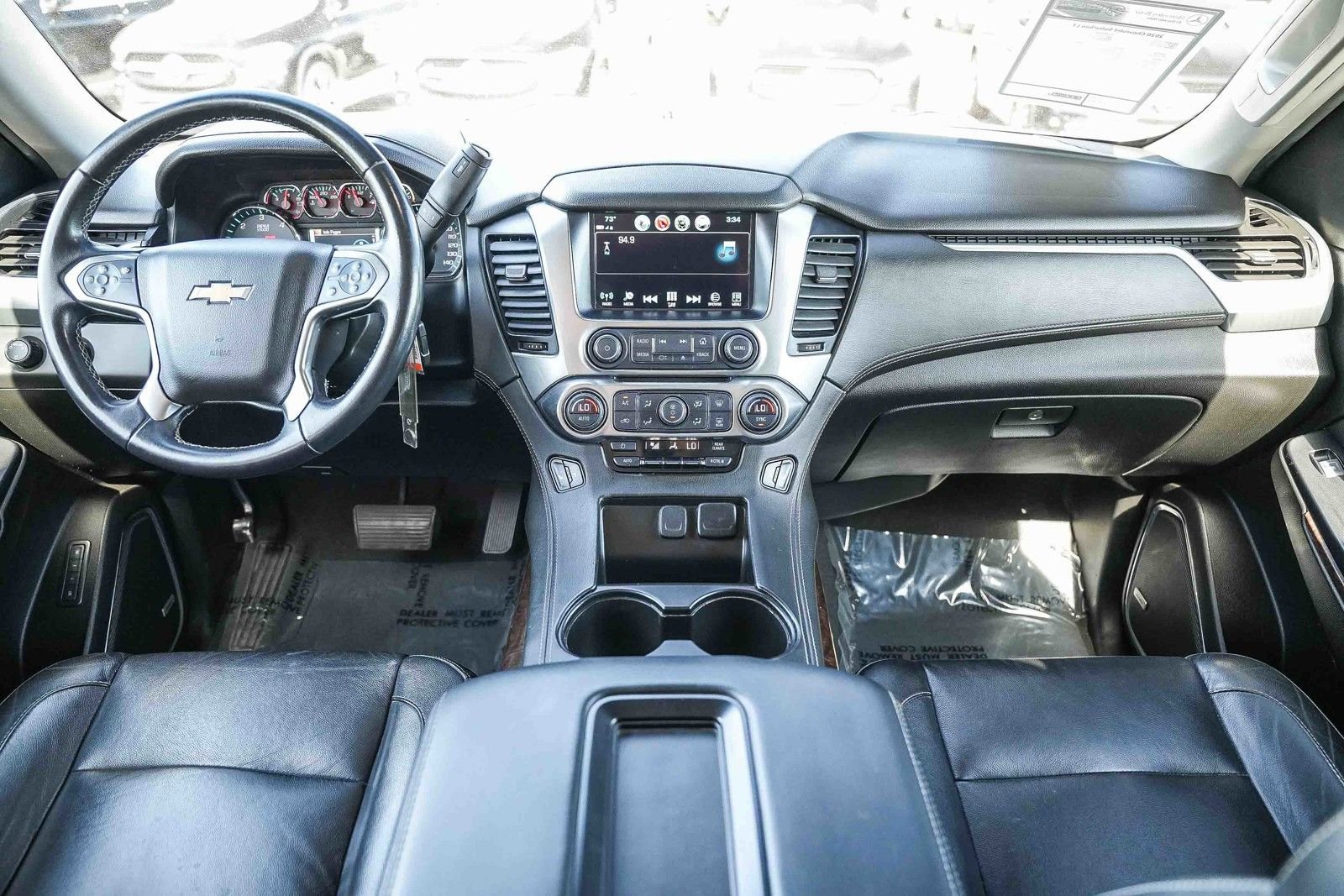 Used 2020 Chevrolet Suburban LT image 12