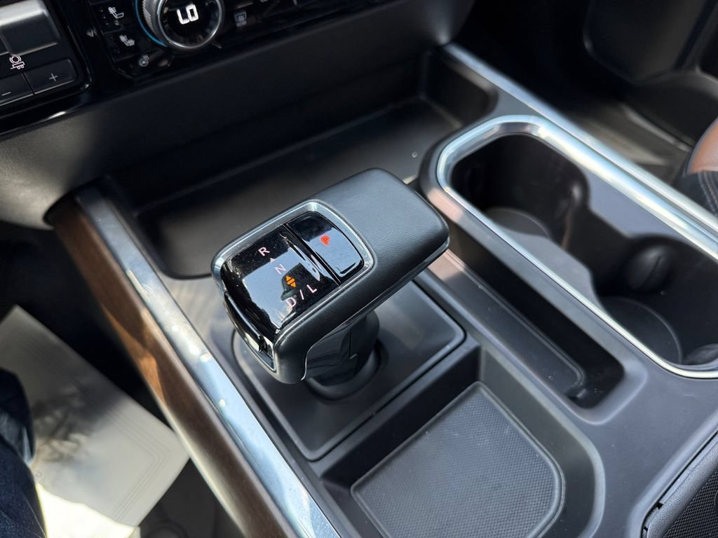 Used 2024 Chevrolet Silverado 1500 High Country RWD image 18