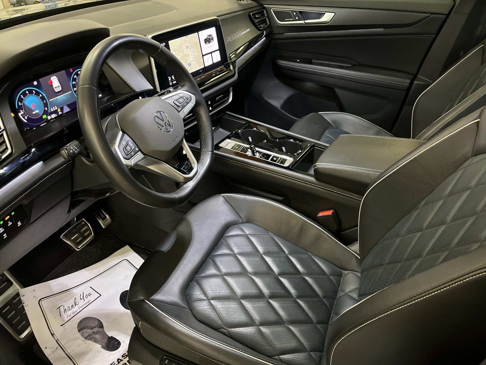 Used 2024 Volkswagen Atlas Cross Sport SEL Premium R-Line image 22