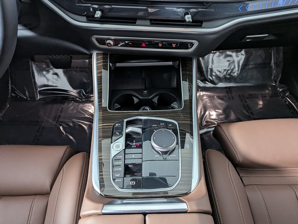Used 2024 BMW X5 xDrive40i w/ Premium Package AWD/4WD image 41