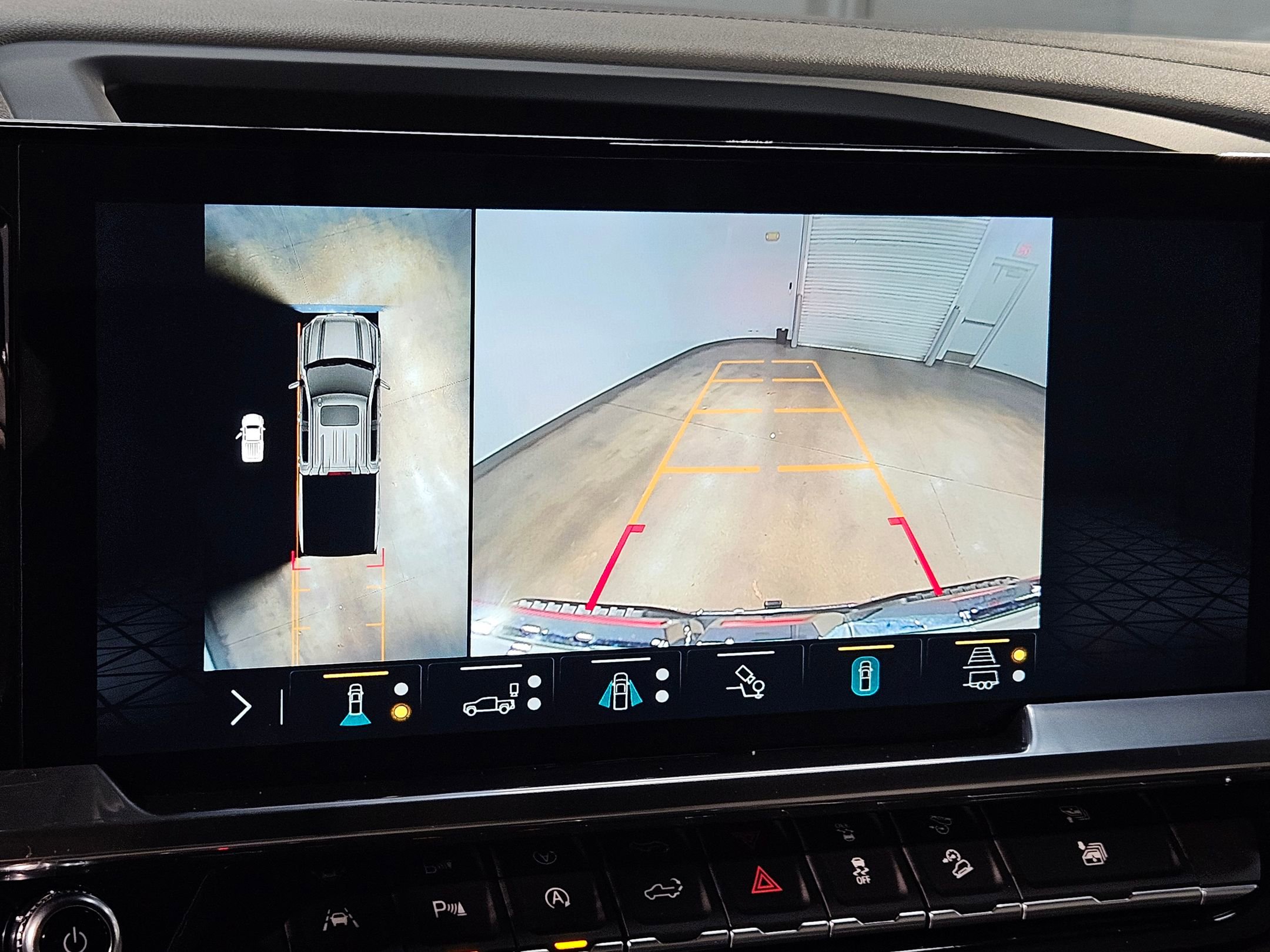 Used 2023 GMC Sierra 1500 SLT w/ SLT Premium Plus Package image 31