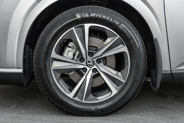 Used 2023 Lexus RX 350h image 14