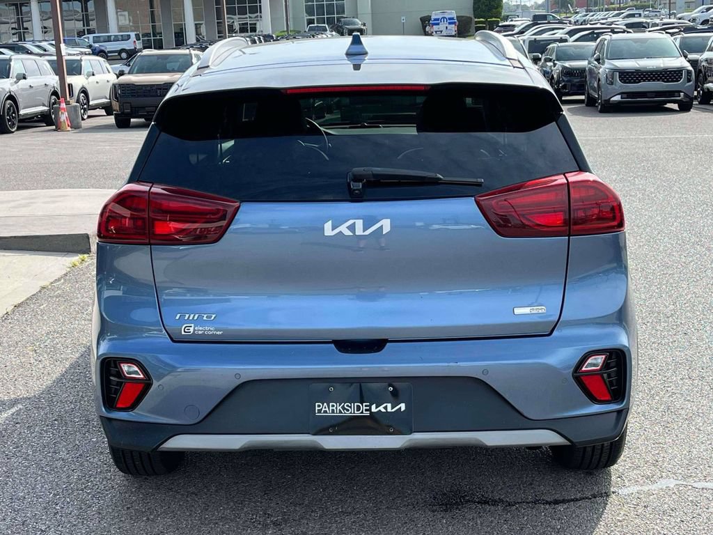 Used 2022 Kia Niro EX Premium FWD image 29
