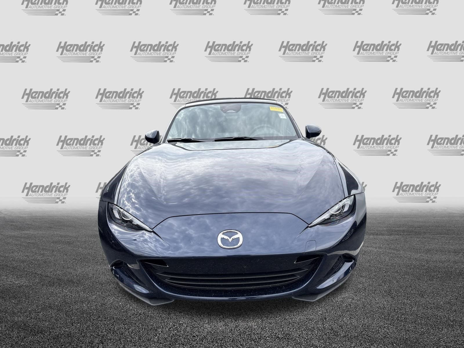 Used 2025 MAZDA MX-5 Miata Grand Touring w/ Weather Package RWD image 3