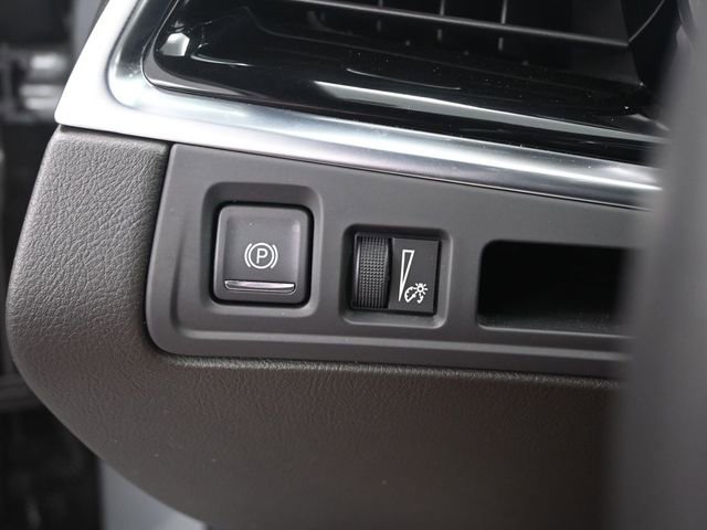 Used 2023 Cadillac XT6 Premium Luxury image 15