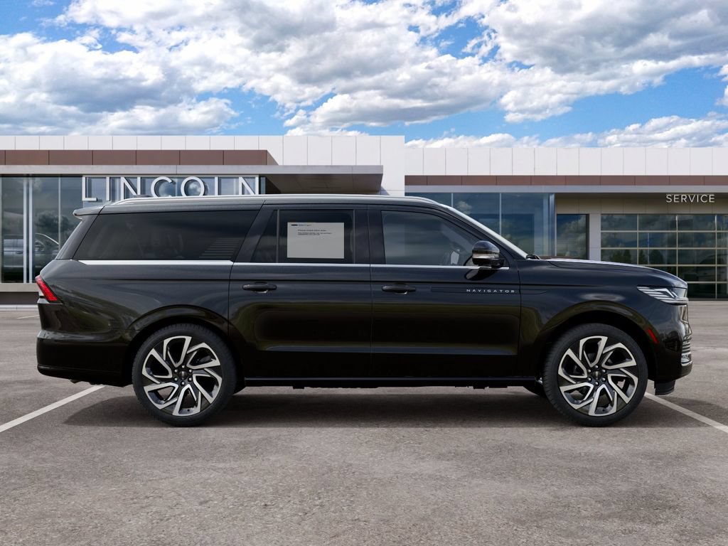 New 2027 Lincoln Navigator L Black Label AWD/4WD image 5