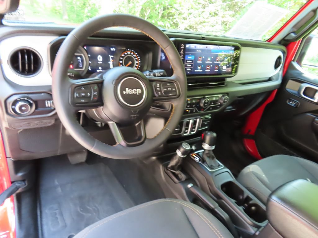 Certified 2024 Jeep Wrangler Sport AWD/4WD image 4