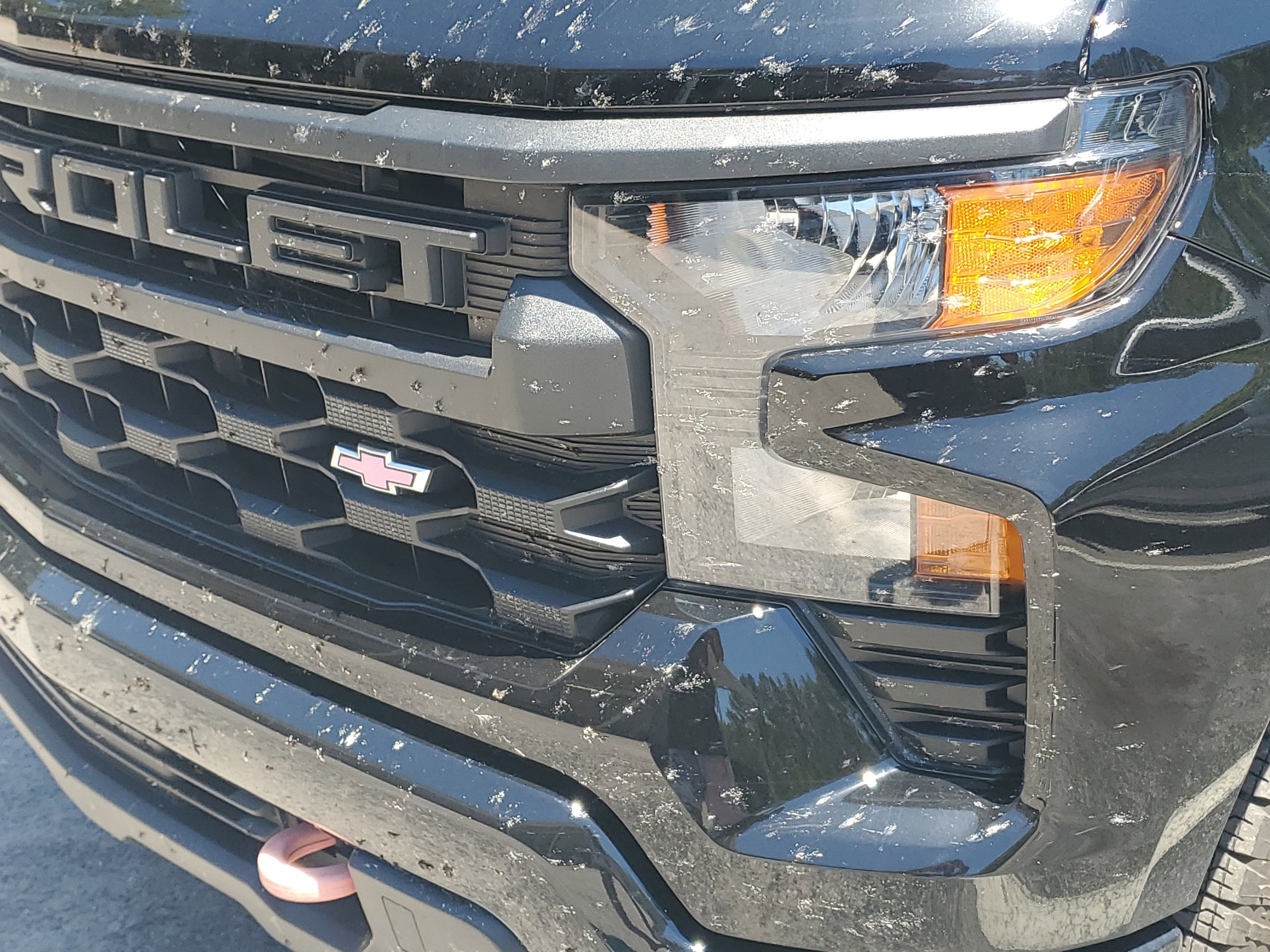 Used 2025 Chevrolet Silverado 1500 Custom w/ Turbomax Blackout Package RWD image 9