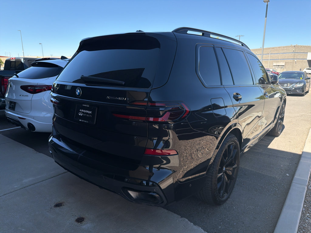 Used 2024 BMW X7 xDrive40i w/ Executive Package AWD/4WD image 5