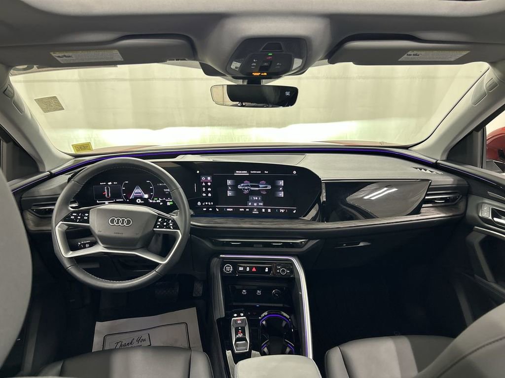 Used 2025 Audi Q5 Premium Plus w/ Premium Plus image 19