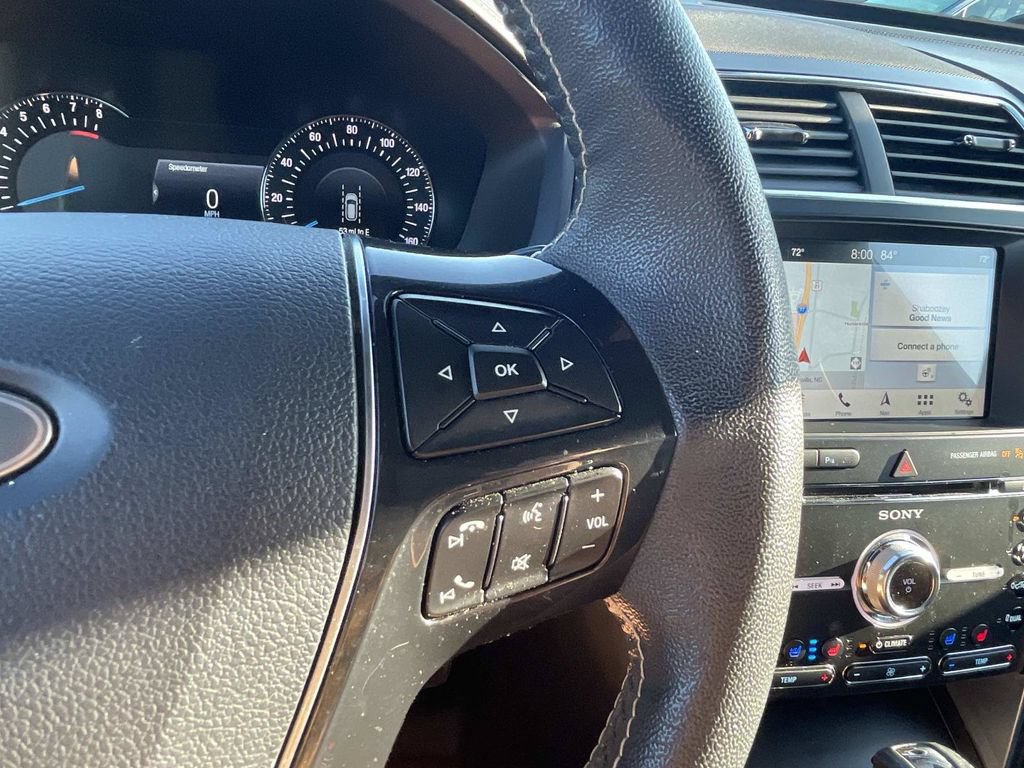 Used 2018 Ford Explorer Platinum AWD/4WD image 32