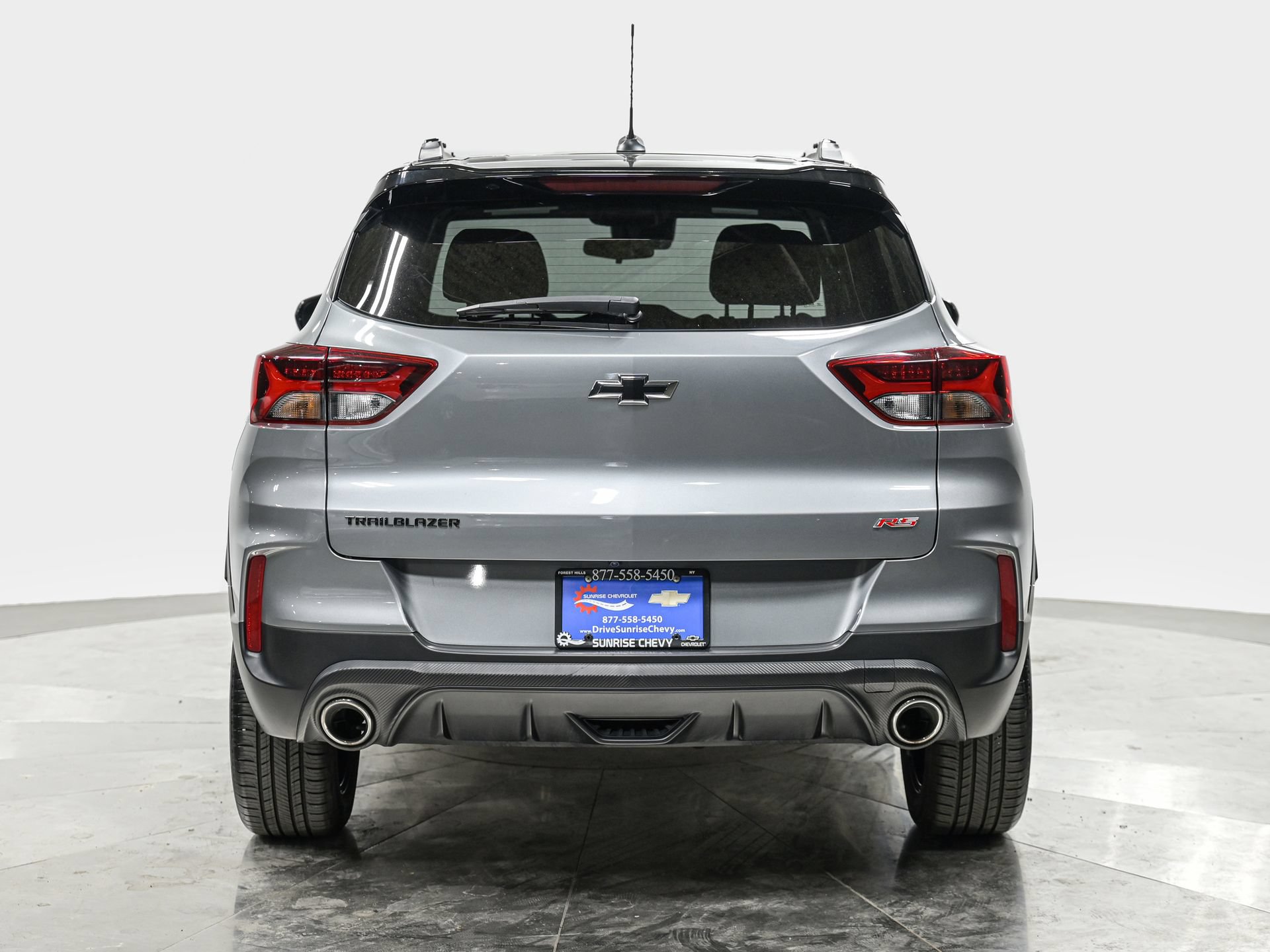 Used 2023 Chevrolet TrailBlazer RS FWD image 5