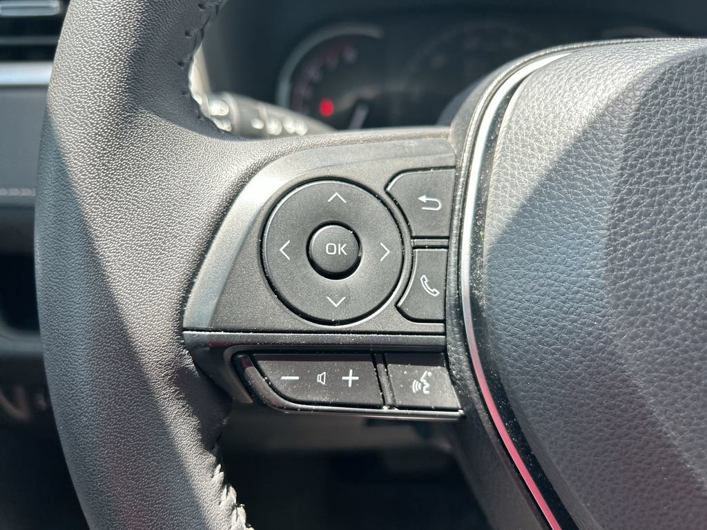 Used 2025 Toyota RAV4 XLE Premium FWD image 8