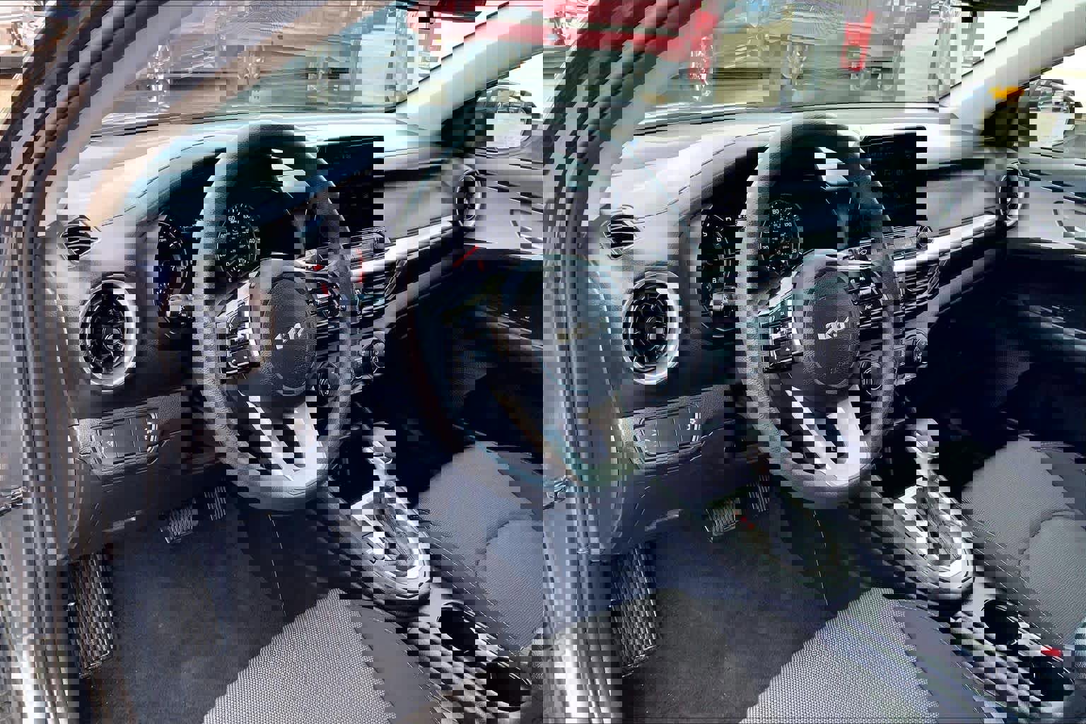 Certified 2024 Kia Forte LXS image 17