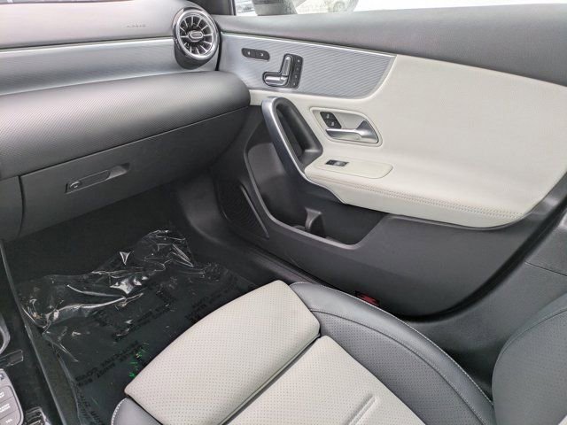 Used 2022 Mercedes-Benz A 220 w/ AMG Line image 14