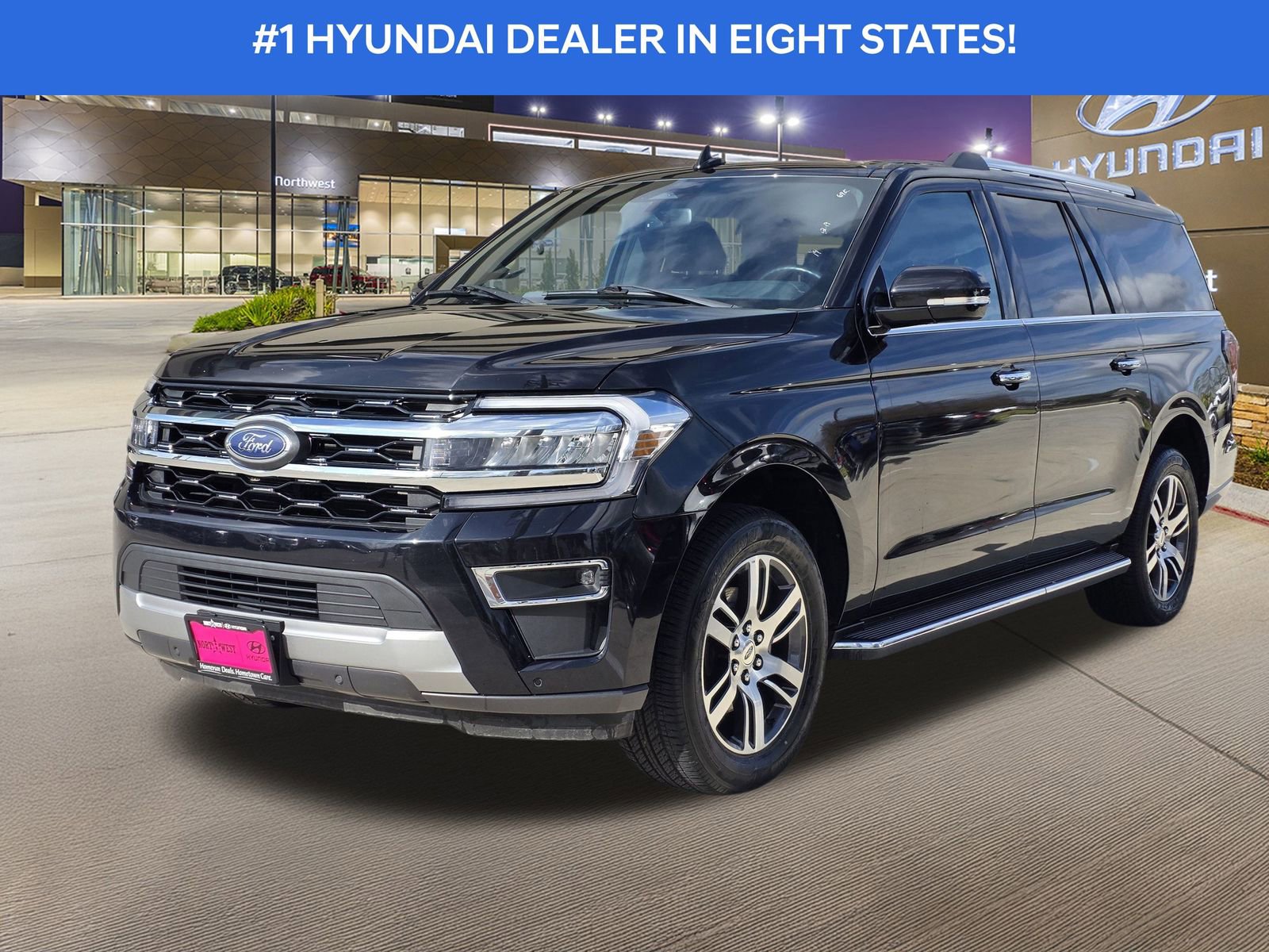 Used 2023 Ford Expedition Max Limited image 2