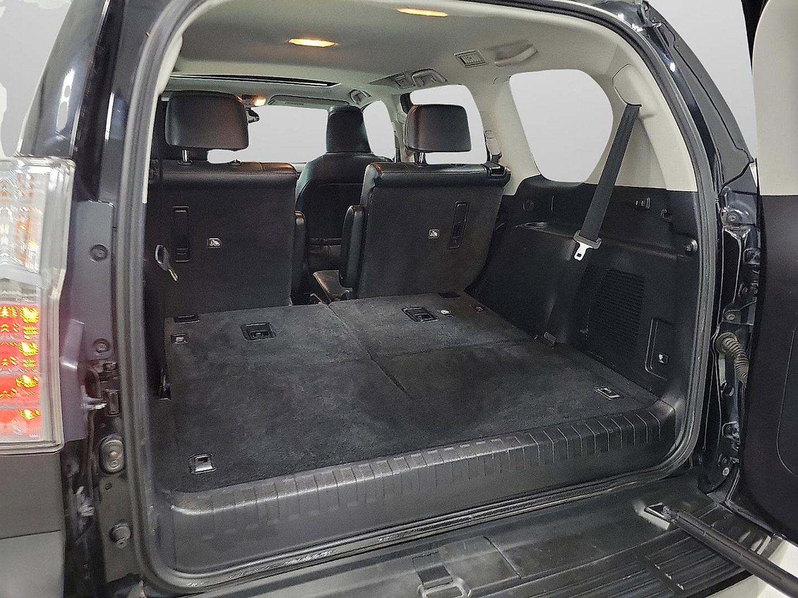 Used 2017 Lexus GX 460 image 7