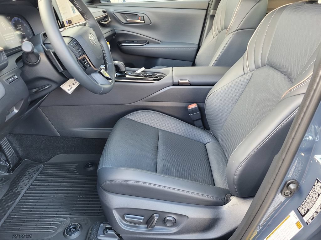 New 2026 Toyota Crown Signia AWD/4WD image 8