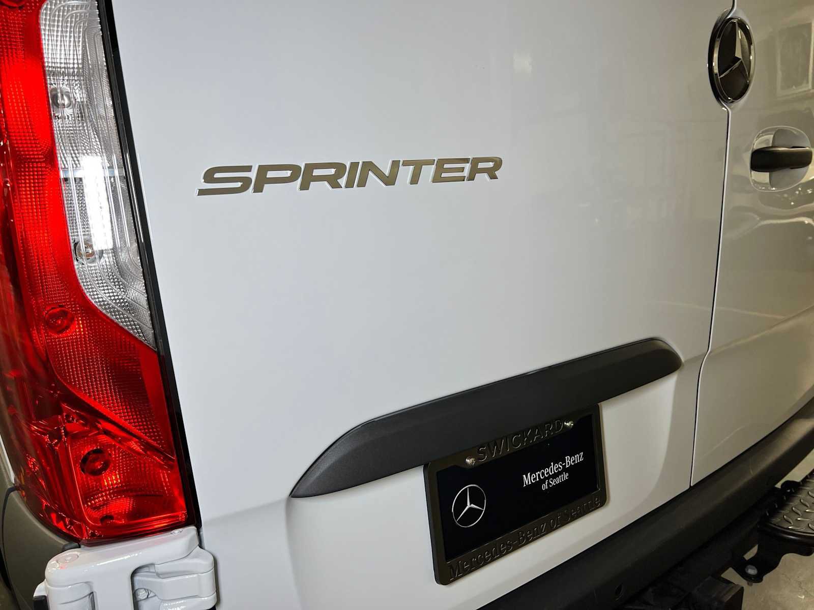 Used 2026 Mercedes-Benz Sprinter 2500 image 16