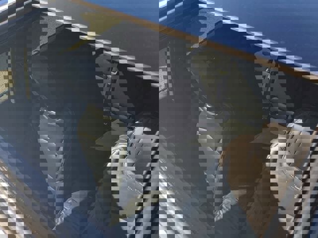 Used 2022 Cadillac XT4 Premium Luxury w/ Enhanced Visibility Package image 37