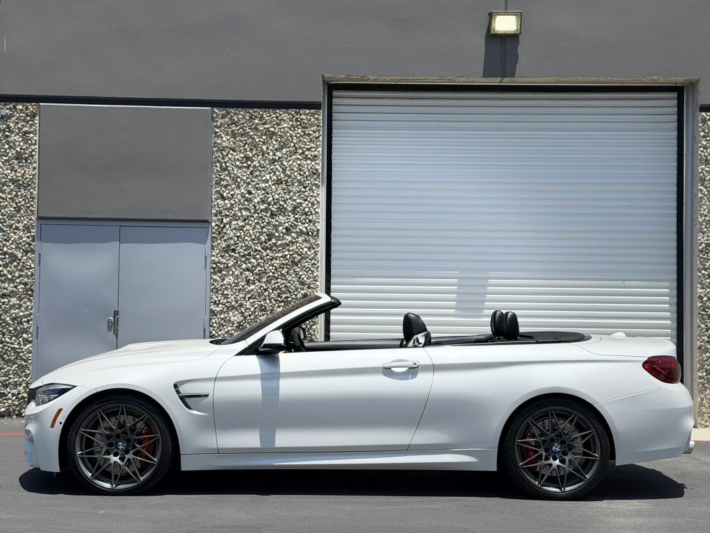 Used 2019 BMW M4 Convertible w/ Competition Package RWD image 5