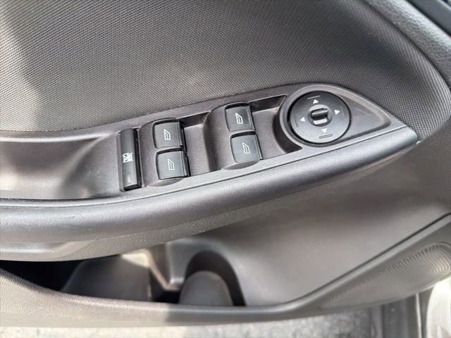 Used 2017 Ford Focus SE w/ Cold Weather Package image 16