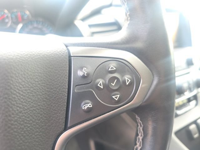 Used 2015 Chevrolet Suburban LT AWD/4WD image 22