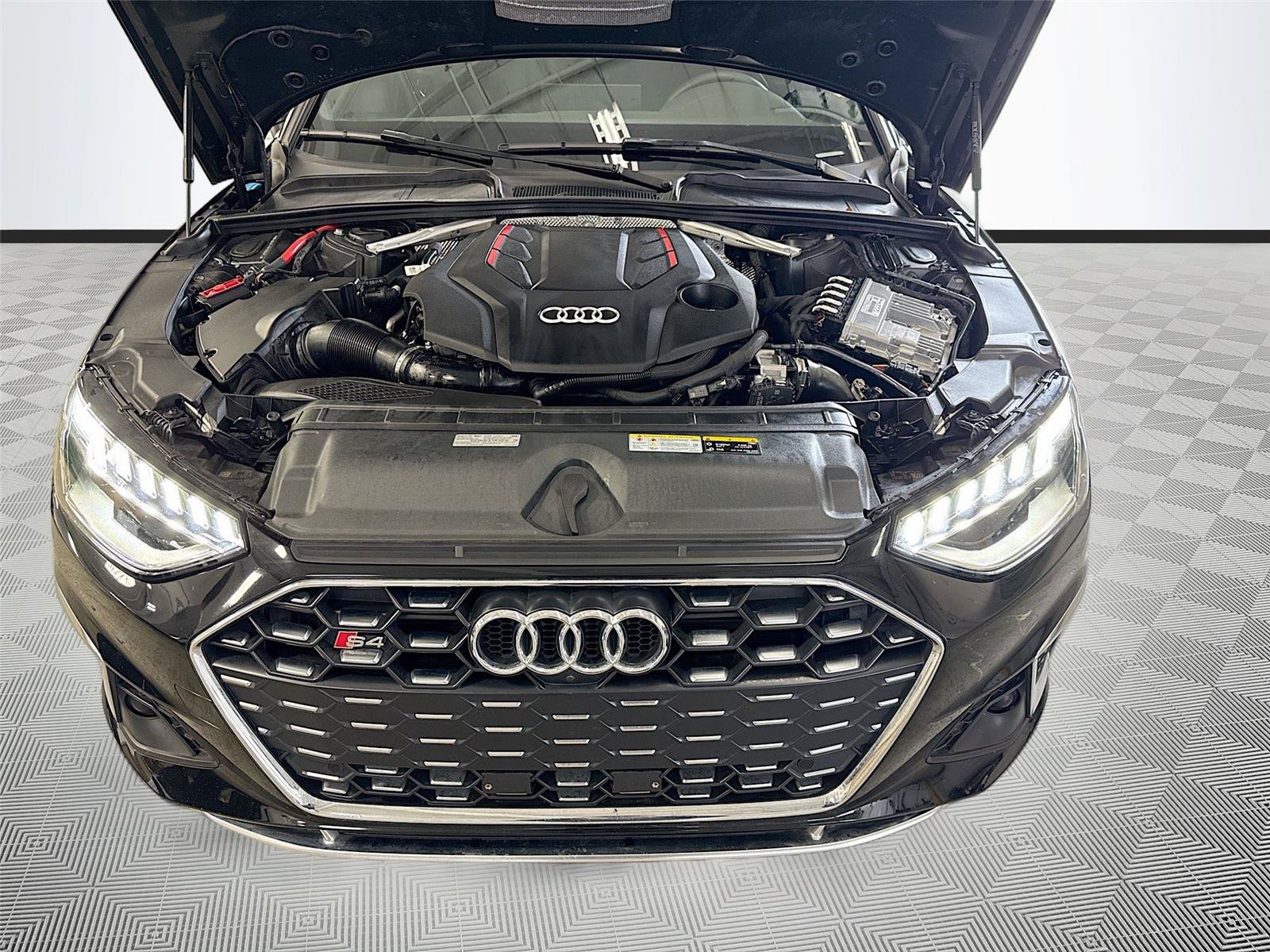 Certified 2023 Audi S4 Premium Plus w/ Premium Plus Package AWD/4WD image 31