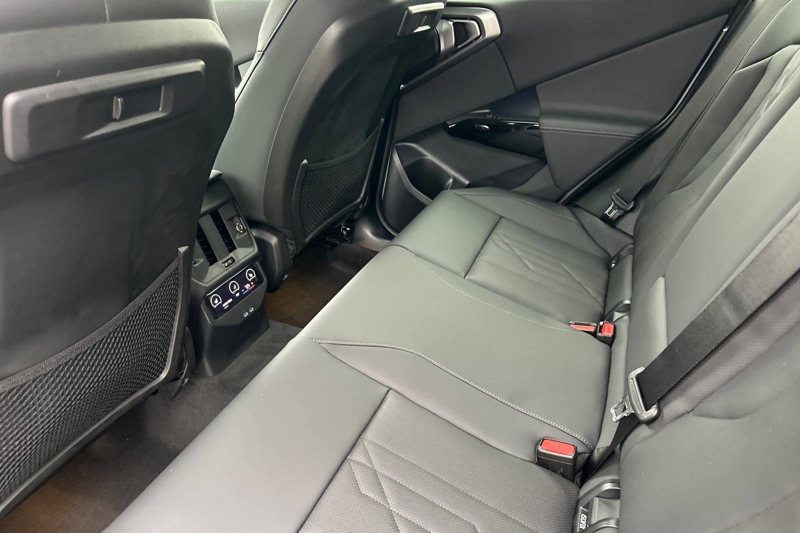 New 2026 BMW X3 xDrive30 w/ M Sport Package image 9