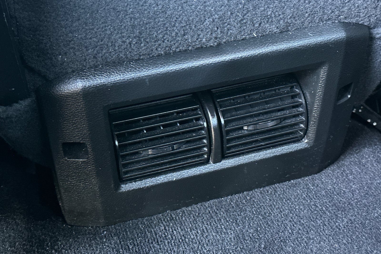 Used 2024 RAM 1500 Warlock AWD/4WD image 36