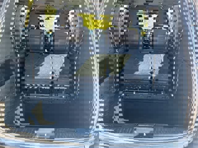 Used 2019 Dodge Grand Caravan SE image 20